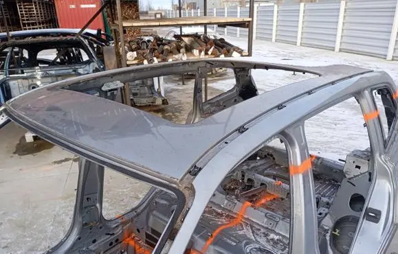 BMW X3 E83 Roof 