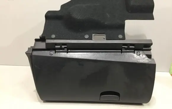 Subaru Legacy Glove box 66208AJ010