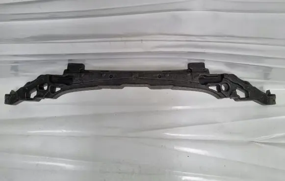 Front bumper foam support bar