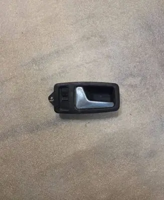 Audi A8 S8 D2 4D Front door interior handle 4D0837019C