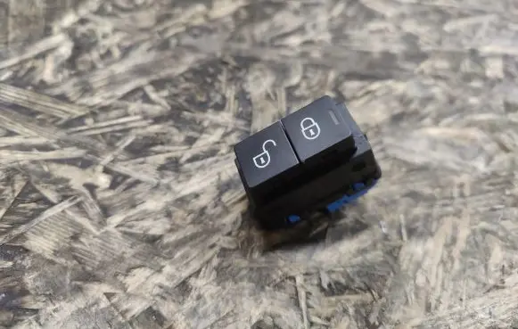 Land Rover Range Rover Velar Central locking switch button CPLA14017BD
