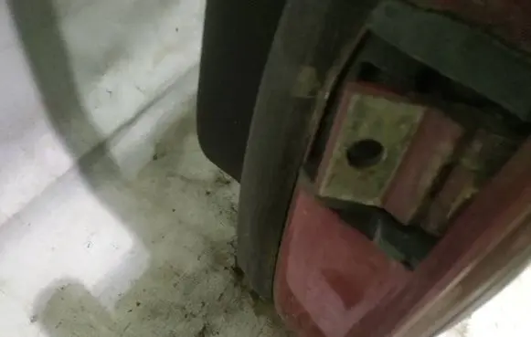 Audi A2 Rear door lower hinge