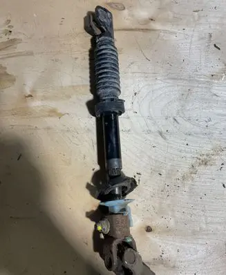 Nissan Pathfinder R51 Steering rack mechanical part 