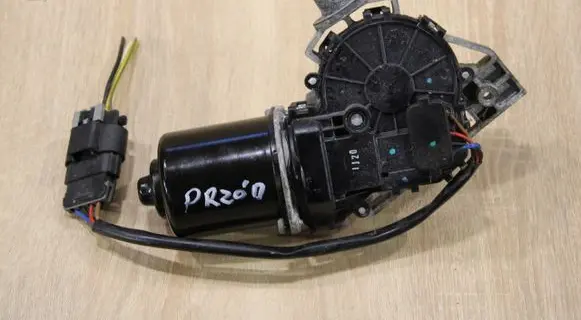 Chevrolet Orlando Wiper motor 95910182