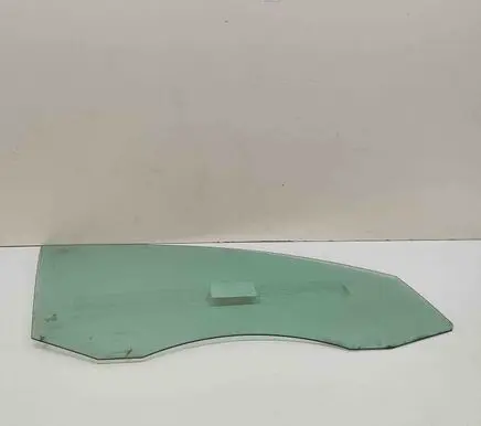 Volkswagen PASSAT B7 Front door window glass four-door 3C4845202B