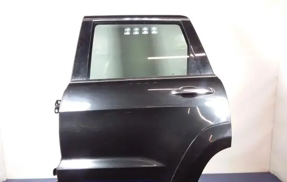 Jeep Grand Cherokee Rear door