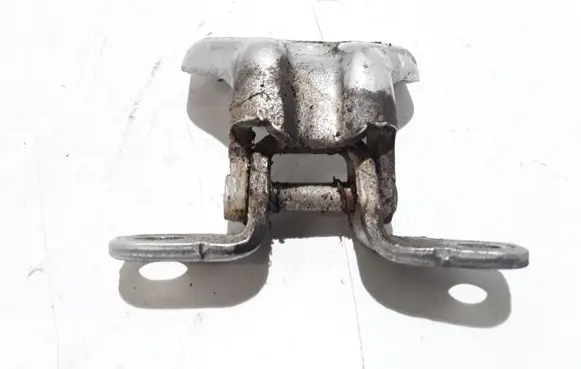 KIA Sorento Rear door upper hinge