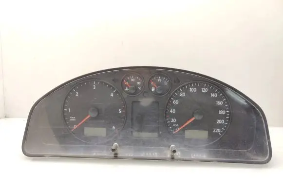 Volkswagen Transporter - Caravelle T5 Speedometer (instrument cluster) 88311346