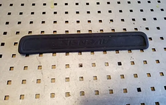 Toyota Avensis T270 Rear sill trim cover 6791605040