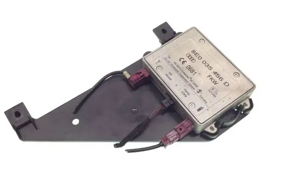 Audi A6 S6 C6 4F Antenna control unit 8E0035456D