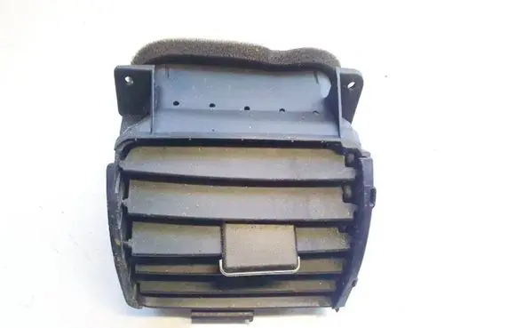 Honda CR-V Dashboard side air vent grill/cover trim 77610swaa0 77610-swa-a0