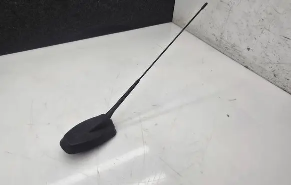 Mercedes-Benz Sprinter W906 Radio antenna A9079051702 Q010001476 920508011