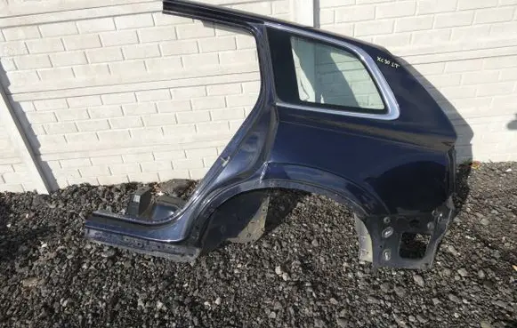 Volvo XC90 Rear quarter panel 