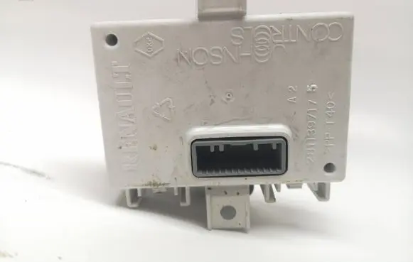 Renault Trafic III (X82) Other control units/modules 283464084R 283C39414R NS8162328300