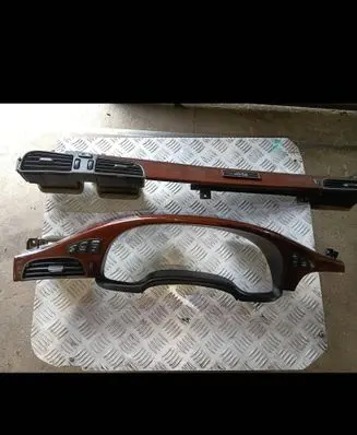 Cadillac DeVille Dashboard center trim panel 13785 C86001D