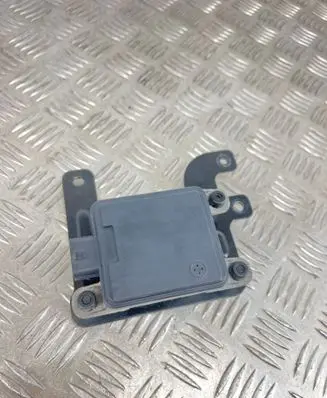 Hyundai Santa Fe Distronic sensor radar 99110CL500