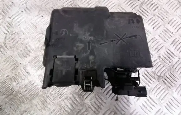 Opel Corsa E Positive cable (battery) 525230582