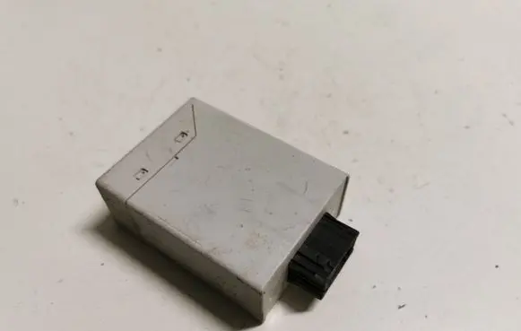 BMW 3 E46 Wing mirror control module 8376506