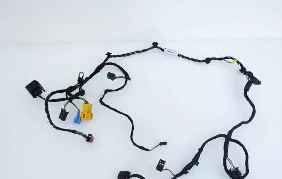 Mercedes-Benz CLS C218 X218 Front door wiring loom/harness boot 2185405107 A2185405107