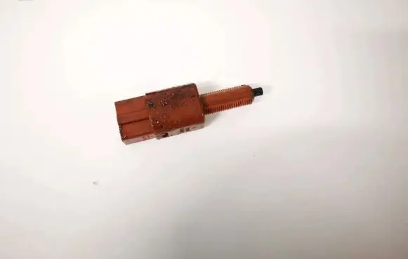 Nissan Qashqai Brake pedal sensor switch