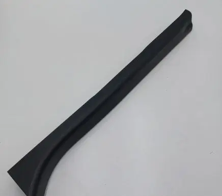 Nissan Leaf II (ZE1) Front sill trim cover 769B54NLOA