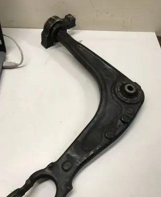 Citroen C5 Front lower control arm/wishbone