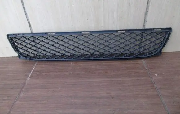 Smart ForTwo II Front bumper lower grill A4518880023