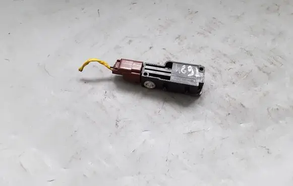 KIA Magentis Airbag deployment crash/impact sensor 959202G000 V2903093122Q