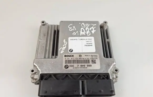 BMW 3 E90 E91 Engine control unit/module 7809999 0281013924