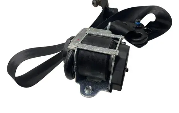 Ford Focus Front seatbelt BM5161295ACW 617231700 617231900