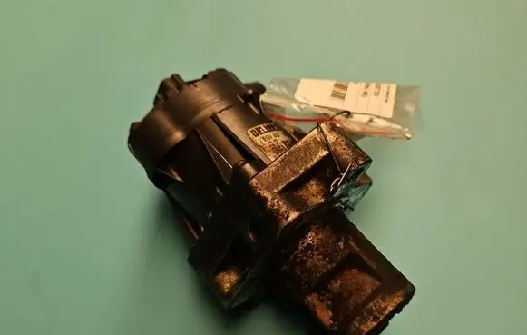 Opel Insignia A EGR valve 55566052 IMPRK1351932