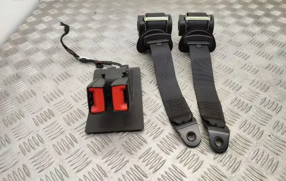 Mini One - Cooper Coupe R56 Rear seatbelt 2756291 601030000E