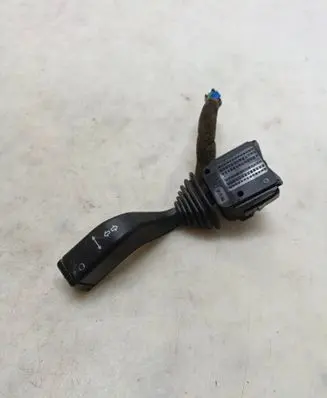 Opel Vectra B Indicator stalk 90221174 90181846 90228194