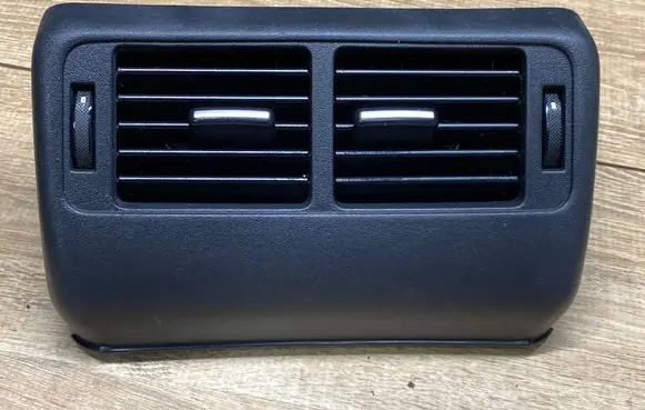 Land Rover Discovery Sport Rear air vent grill GJ32014A22AA GX63014A22AB