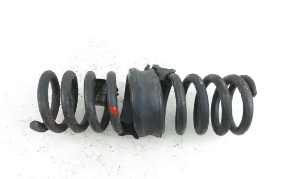 Mercedes-Benz E W124 Rear coil spring
