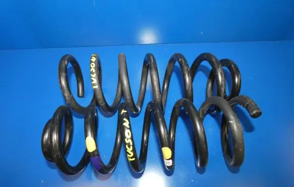 Hyundai Tucson TL Rear coil spring