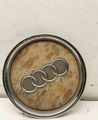 Audi A3 S3 A3 Sportback 8P Original wheel cap 8L0601165A