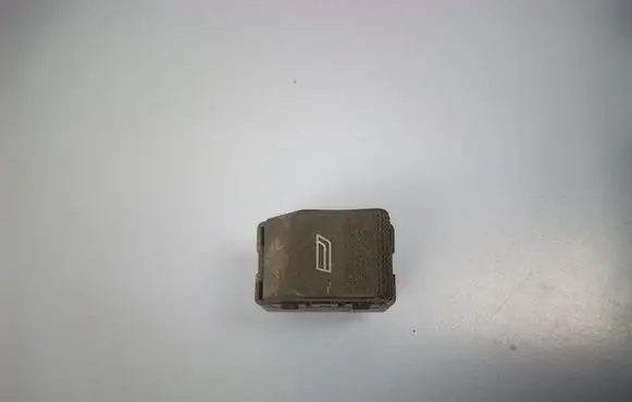 Audi A4 S4 B5 8D Electric window control switch 4D09598550IC