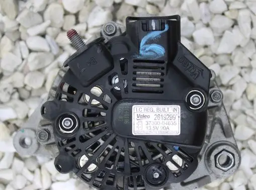 KIA Picanto Generator/alternator 3730004635