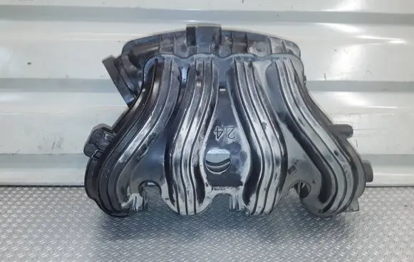 Hyundai Sonata Intake manifold 