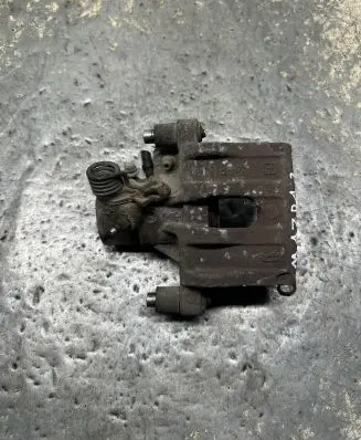 Mazda 3 I Rear brake caliper
