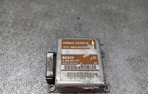 Audi A4 S4 B5 8D Airbag control unit/module 8A0959655B 0285001037