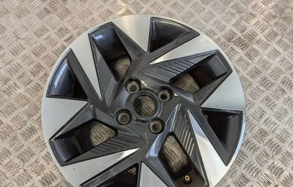 Hyundai i10 R15 alloy rim 52910-K7500