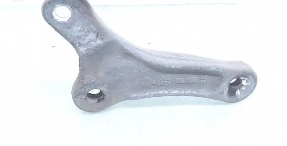 BMW 5 E60 E61 Sway bar bush bracket, front 6758527 67585271