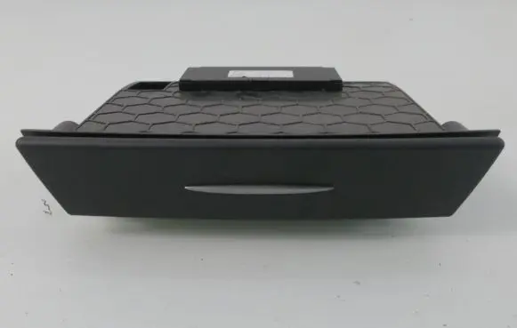 Mercedes-Benz SLK R171 Glove box A1716800552 1028003 DCR171