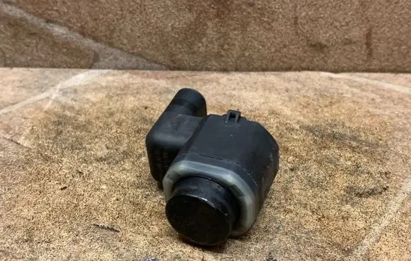 BMW 5 E60 E61 Parking PDC sensor 9139866