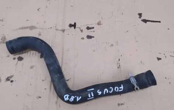 Ford Focus Engine coolant pipe/hose