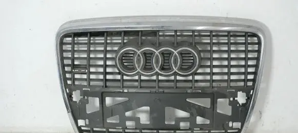 Audi A6 S6 C6 4F Front bumper upper radiator grill 4F0853651L