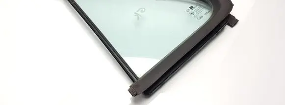 KIA Sorento Rear vent window glass 835623E000