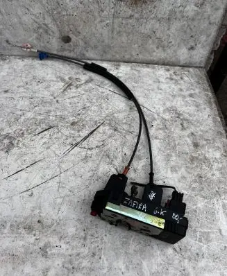 Opel Zafira A Rear door lock 90561157 90561157BA